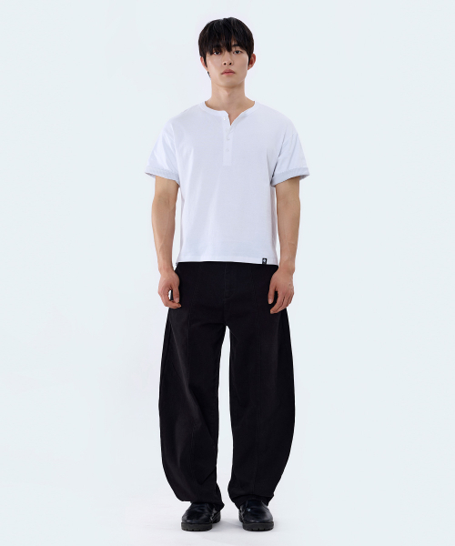 GHOST REPUBLIC(ゴーストリパブリック)の「クロップストライプ配色ロールアップヘンリーネック半袖Tシャツ GT-393_ホワイト(Tシャツ/カットソー・レディース・ホワイト・MEDIUM/LARGE/X-LARGE)」の4枚目の写真