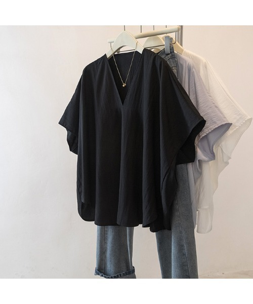 witch(ウイッチ)の「ターンバック袖ルーズフィットスキッパーブラウス(シャツ/ブラウス・レディース・ブルー/ホワイト/ブラック・FREE)」の3枚目の写真