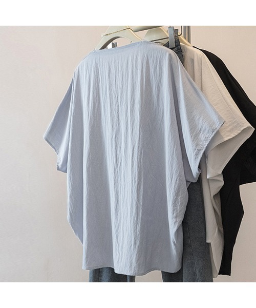 witch(ウイッチ)の「ターンバック袖ルーズフィットスキッパーブラウス(シャツ/ブラウス・レディース・ブルー/ホワイト/ブラック・FREE)」の6枚目の写真