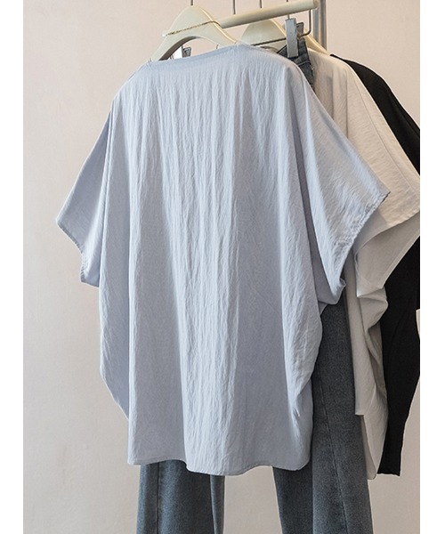 witch(ウイッチ)の「ターンバック袖ルーズフィットスキッパーブラウス(シャツ/ブラウス・レディース・ブルー/ホワイト/ブラック・FREE)」の12枚目の写真