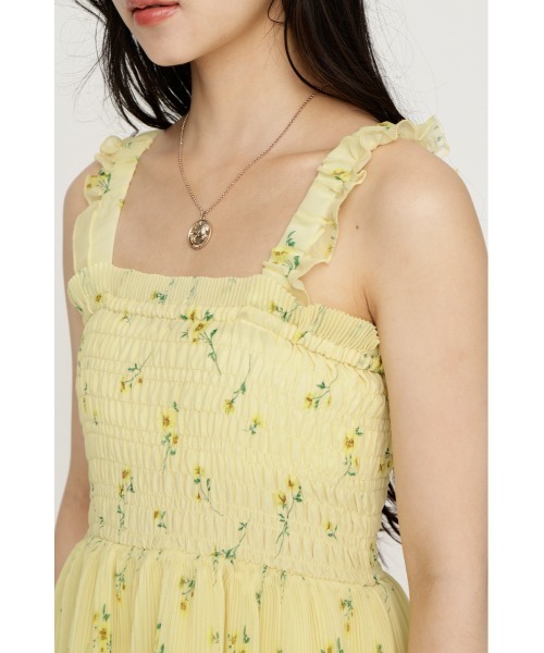 SLY（スライ）の「MODERN FLOWER CAMI DRESS モダンフラワーキャミドレス 夏服 秋服（ワンピース・レディース・ブラック系その他2/イエロー系その他・FREE）」の3枚目の写真
