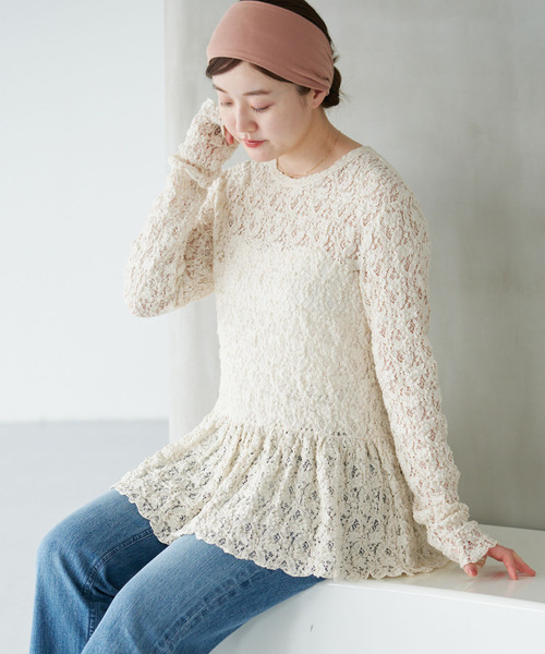 IENA(イエナ)の「《WEB限定/追加》Flowerストレッチレース ペプラムプルオーバー(Tシャツ/カットソー・レディース・アイボリー/ブラック・FREE)」の11枚目の写真