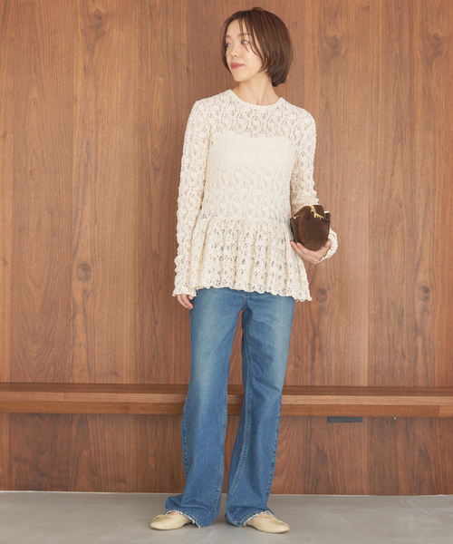 IENA(イエナ)の「《WEB限定/追加》Flowerストレッチレース ペプラムプルオーバー(Tシャツ/カットソー・レディース・アイボリー/ブラック・FREE)」の18枚目の写真