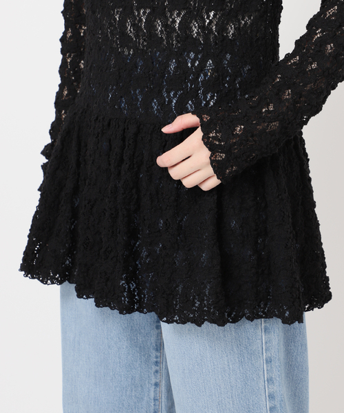 IENA(イエナ)の「《WEB限定/追加》Flowerストレッチレース ペプラムプルオーバー(Tシャツ/カットソー・レディース・アイボリー/ブラック・FREE)」の7枚目の写真