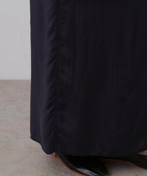 YLEVE(イレーヴ)の「YLEVE / CUPRA TWILL GARMANT DYE SKIRT(スカート・レディース・グレー/ネイビー・2/0/1)」の12枚目の写真