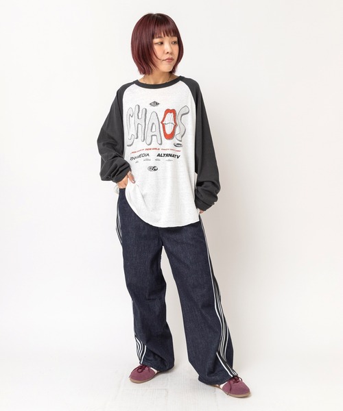 RNA(アールエヌエー)の「M2745 CHAOS MOVIE ラグランロンT(Tシャツ/カットソー・レディース・ホワイト×ブラック/杢グレー/ブルー・MEDIUM)」の19枚目の写真