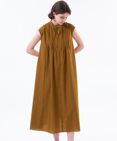 MACKINTOSH PHILOSOPHY（ﾏｯｷﾝﾄｯｼｭ ﾌｨﾛｿﾌｨｰ）の「フロントタックフレアワンピース（ワンピース・レディース・ライトブルー/ブラウン/ダークネイビー・38/36）」の2枚目の写真