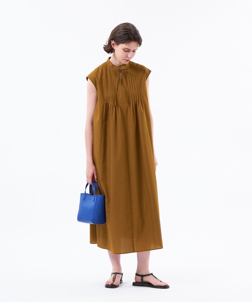 MACKINTOSH PHILOSOPHY（ﾏｯｷﾝﾄｯｼｭ ﾌｨﾛｿﾌｨｰ）の「フロントタックフレアワンピース（ワンピース・レディース・ライトブルー/ブラウン/ダークネイビー・38/36）」の6枚目の写真
