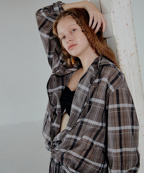 LE CIEL BLEU（ルシェルブルー）の「シアープレイドシャツ / Sheer Plaid Shirt（シャツ/ブラウス・レディース・アイボリー/ブラウン・36）」の9枚目の写真