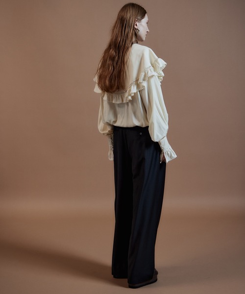 MAISON SPECIAL(メゾンスペシャル)の「Lace Frill Collar Blouse/レースフリルカラーブラウス(シャツ/ブラウス・レディース・ホワイト/ブラック/オリーブ・FREE)」の8枚目の写真