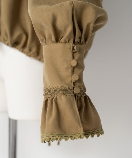 MAISON SPECIAL(メゾンスペシャル)の「Lace Frill Collar Blouse/レースフリルカラーブラウス(シャツ/ブラウス・レディース・ホワイト/ブラック/オリーブ・FREE)」の19枚目の写真