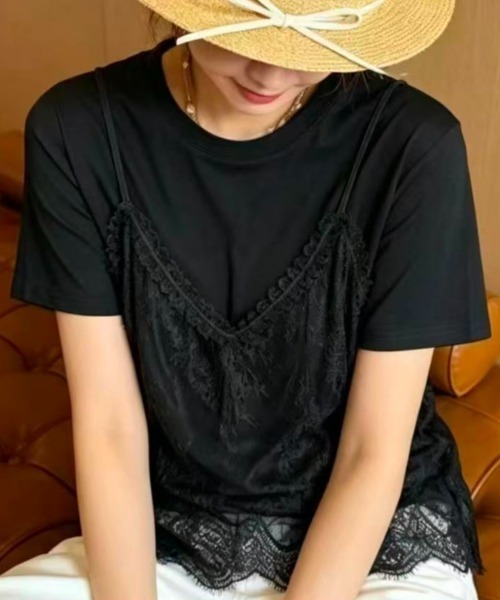 Lips(リップス)の「レースキャミを重ねたような旬のレイヤードデザイン!1枚でこなれ感が叶うドッキングTシャツ(Tシャツ/カットソー・レディース・ホワイト/ブラック/ブラウン・FREE)」の1枚目の写真