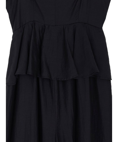 Ameri(アメリ)の「STRUCTURED PEPLUM CAMI ROMPERS(つなぎ/オールインワン・レディース・ライトブルー/ブラック/アイボリー・SMALL/MEDIUM)」の6枚目の写真