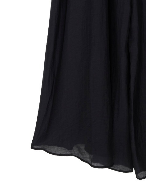 Ameri(アメリ)の「STRUCTURED PEPLUM CAMI ROMPERS(つなぎ/オールインワン・レディース・ライトブルー/ブラック/アイボリー・SMALL/MEDIUM)」の8枚目の写真