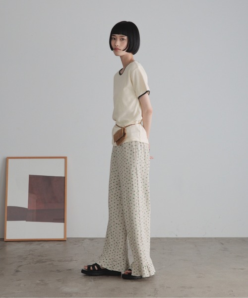 LOWRYS FARM(ローリーズファーム)の「サーマルフラワーフリルパンツ 1048957(その他パンツ・レディース・グレー系その他2/ブラック/ブラック系その他・SMALL/MEDIUM)」の13枚目の写真