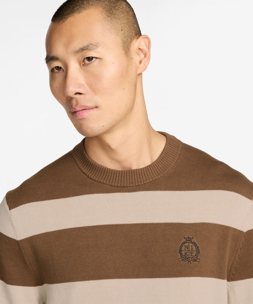 NIKE（ナイキ）の「NIKE ナイキ ナイキ クラブ S/S トップ NCC（ニット/セーター・メンズ・ベージュ/ネイビー・LL/3L/L/S/M）」の4枚目の写真