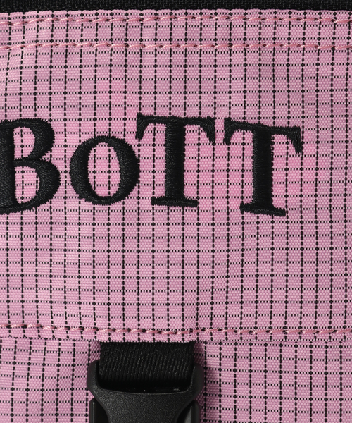 BOTT(ボット)の「BoTT / ボット CONTRAST RIPSTOP MINI SHOULDER BAG(ショルダーバッグ・メンズ・ピンク/ブラック・FREE)」の7枚目の写真