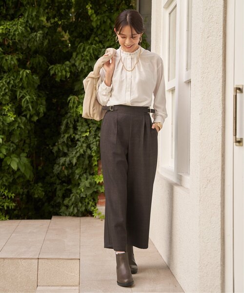 ikka(イッカ)の「ウーリッシュツイルワイドパンツ(その他パンツ・レディース・ダークブラウン/グレー/グレイッシュベージュ/ブラック/カーキ・M/L)」の15枚目の写真