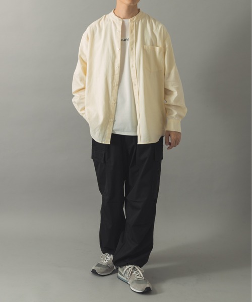 ITEMS URBANRESEARCH（アイテムズ アーバンリサーチ）の「ソフトタッチフランネルバンドカラーシャツ（シャツ/ブラウス・メンズ・オフホワイト/ネイビー/グレー/ブルー・MEDIUM/LARGE）」の18枚目の写真