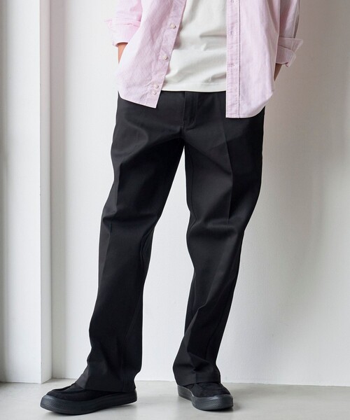 Dickies(ディッキーズ)の「DICKIES(ディッキーズ) 877 ルーズフィットワークチノパンツ(チノパンツ・メンズ・ダークブラウン/ブラック/ベージュ・M/L/XL)」の2枚目の写真