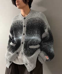 Java（ジャバ）の「《JaVaジャバコラボ》ニュアンスに酔いしれる。グラデーションボーダー柄クルーネックカーディガン（カーディガン/ボレロ）」