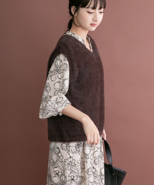 ITEMS URBANRESEARCH(アイテムズ アーバンリサーチ)の「シャギーベスト(ベスト・レディース・カーキ/ブラウン/ライトベージュ・FREE)」の6枚目の写真