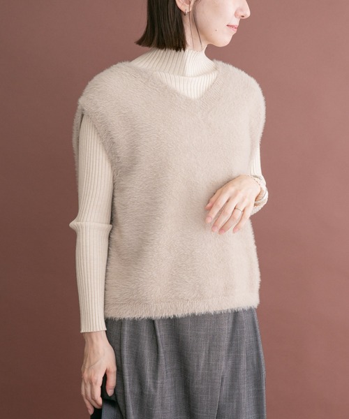 ITEMS URBANRESEARCH(アイテムズ アーバンリサーチ)の「シャギーベスト(ベスト・レディース・カーキ/ブラウン/ライトベージュ・FREE)」の17枚目の写真