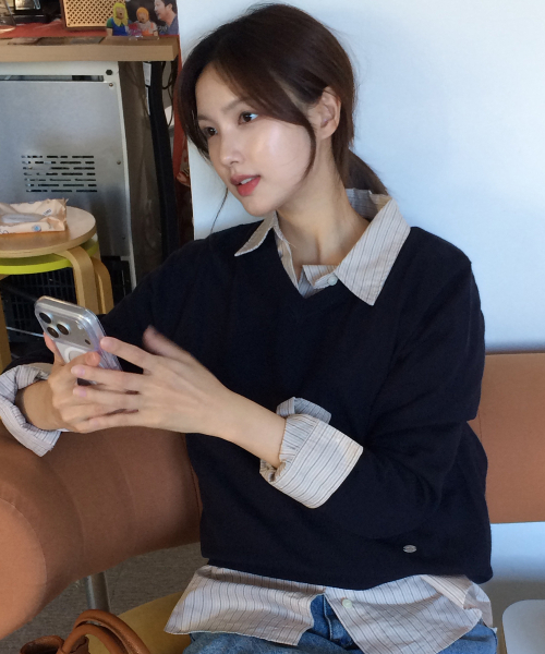 MIND BRIDGE WOMEN（マインドブリッジウーマン）の「[W]ベージュ ピンストライプ ラップシャツ（シャツ/ブラウス・レディース・ベージュ・MEDIUM/SMALL）」の2枚目の写真