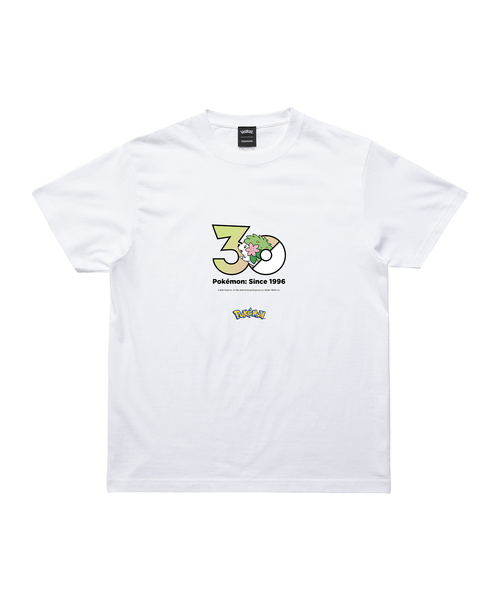 ZOZOSPOT(ゾゾスポット)の「Pokemon 30th Anniversary 1025 T-shirt 「シェイミ(ランドフォルム)」(Tシャツ/カットソー・レディース・ホワイト・SMALL/MEDIUM/LARGE/X-LARGE/XX-LARGE/XXX-LARGE/110cm/100cm/120cm/130cm/140cm/150cm/160cm)」の1枚目の写真