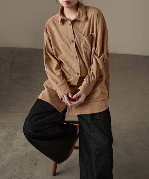 Fashion Letter(ファッションレター)の「コーデュロイ オーバーサイズシャツ(シャツ/ブラウス・レディース・チャコール/ブラウン/カーキ/ベージュ・M)」の4枚目の写真