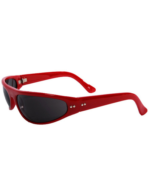 ８(eight)（エイト）の「キャッツアイ サングラス スクエア（サングラス・メンズ・ホワイト/レッド/ブラック系その他/ブラック・FREE）」の4枚目の写真