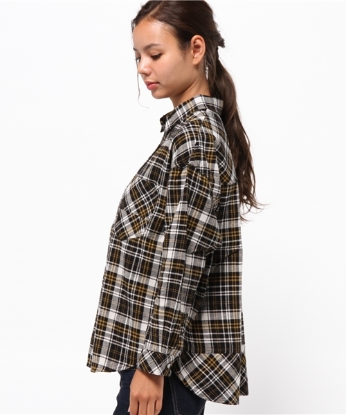 Heather(ヘザー)の「アソートBIGシャツ 731400(シャツ/ブラウス・レディース・レッド系その他/ブラック系その他/ブルー・FREE)」の5枚目の写真