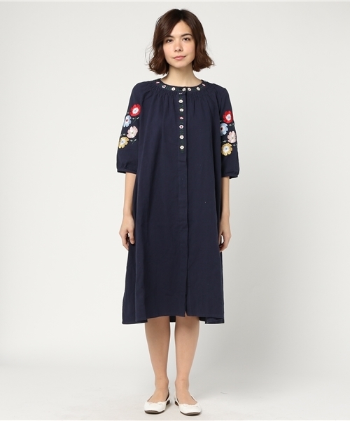 MERLOT（メルロー）の「プラント刺繍半袖ワンピース5961（ワンピース・レディース・アイボリー/ネイビー/ライトブルー・FREE）」の4枚目の写真