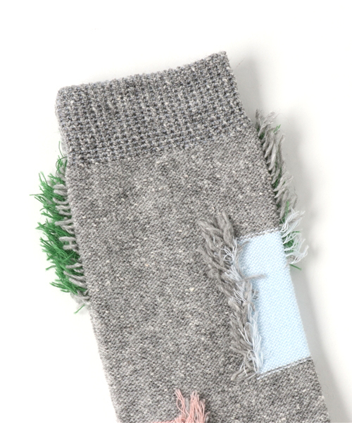 Ne-net(ネネット)の「パッチソックス(ソックス/靴下・レディース・オフホワイト/グレー/ベージュ・02/03)」の4枚目の写真