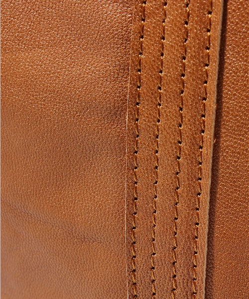 bpr BEAMS（ビーピーアール ビームス ）の「TAMBU×bpr BEAMS / 別注 ラムレザートート（トートバッグ・レディース・ブラック/ブラウン系その他/ブルー系その他/イエロー/オリーブ/その他1/ブラウン/ネイビー/パープル・ONE SIZE）」の14枚目の写真