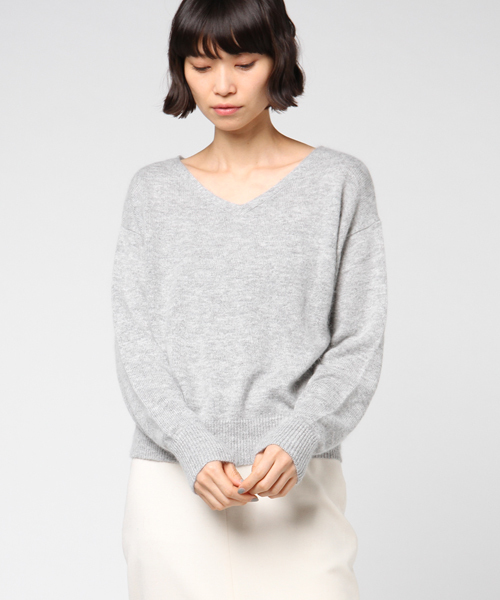 FREE'S MART（フリーズマート）の「アンゴラ混２WAY Vネックニット（ニット/セーター・レディース・ホワイト/グレー/レッド/ブルー・FREE）」の9枚目の写真
