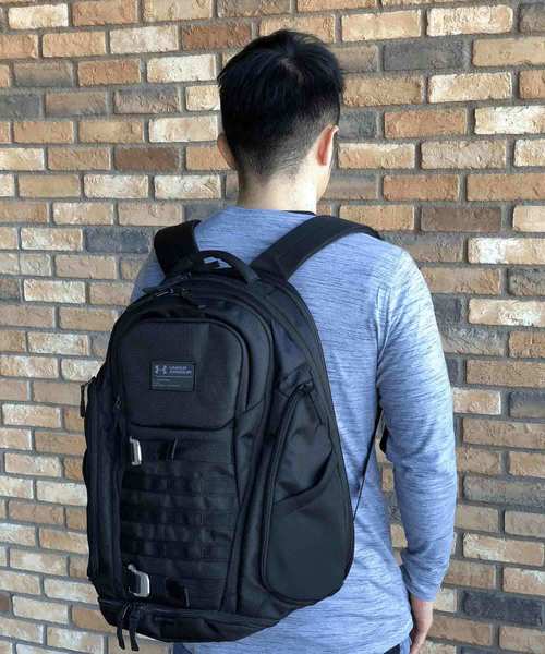 UNDER ARMOUR（アンダーアーマー）の「メンズ バックパック / ヒューイバックパック（バックパック/リュック・メンズ・ブラック/ネイビー/ダークグレー/ライトグレー・ONESIZE）」の14枚目の写真
