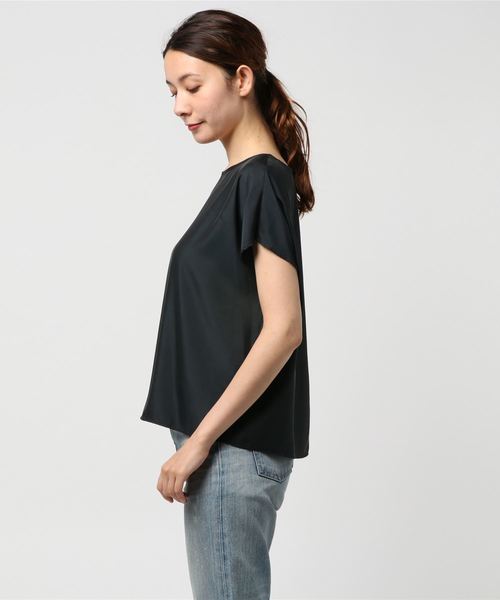 un dix cors（アンディコール）の「キュプラTシャツブラウス（シャツ/ブラウス・レディース・カーキ/ブラック・ﾌﾘ-）」の3枚目の写真