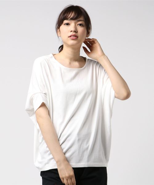 AMERICAN HOLIC（アメリカンホリック）の「・変形カットプルオーバー（Tシャツ/カットソー・レディース・オフホワイト/カーキ/その他7/ブラック・FREE）」の2枚目の写真