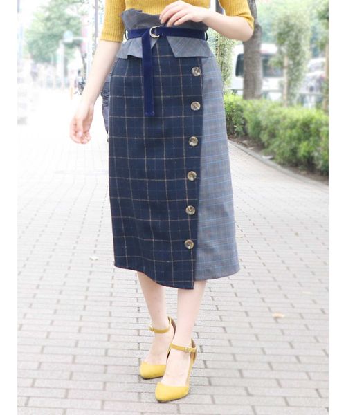 dazzlin（ダズリン）の「パッチワークチェックラップスカート（スカート・レディース・ブルー/ネイビー/ブラウン・SMALL/MEDIUM）」の2枚目の写真
