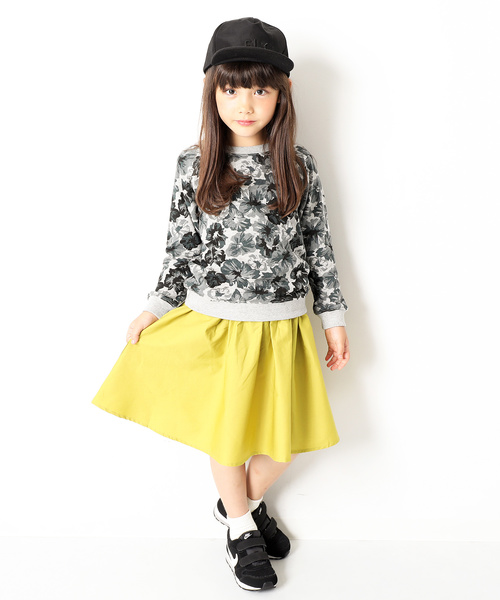 devirock(デビロック)の「総柄プリント長袖裏毛スウェットトレーナー(スウェット・キッズ・その他4/その他5/その他6/その他7/その他3/その他2/その他1・140cm/150cm/160cm/110cm/100cm/120cm/130cm)」の14枚目の写真