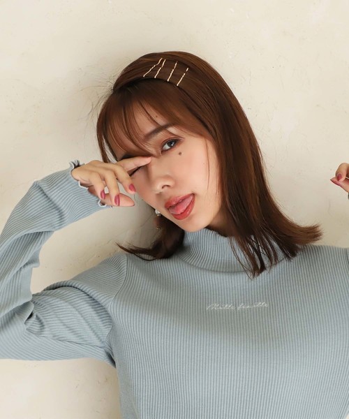 one after another NICE CLAUP（ワンアフターアナザーナイスクラップ）の「ロゴ刺繍テレコハイネックトップス（Tシャツ/カットソー・レディース・オフホワイト/ブラック/ベージュ系その他/ミント・FREE）」の6枚目の写真