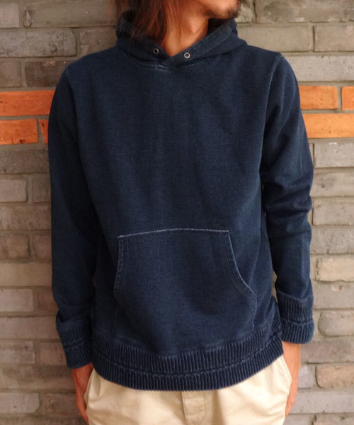 CIAOPANIC（チャオパニック）の「【indigos】インディゴ裏毛起毛プルパーカー（パーカー・メンズ・ネイビー/ブルー・MEDIUM/LARGE）」の2枚目の写真