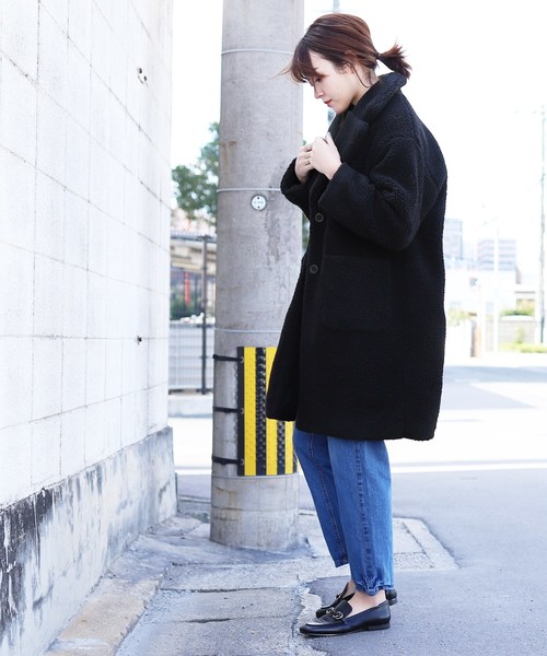 reca（レカ）の「ビッグシルエット モコモコボアチェスターコート（チェスターコート・レディース・ホワイト/ブラウン/ベージュ/ネイビー・M）」の13枚目の写真