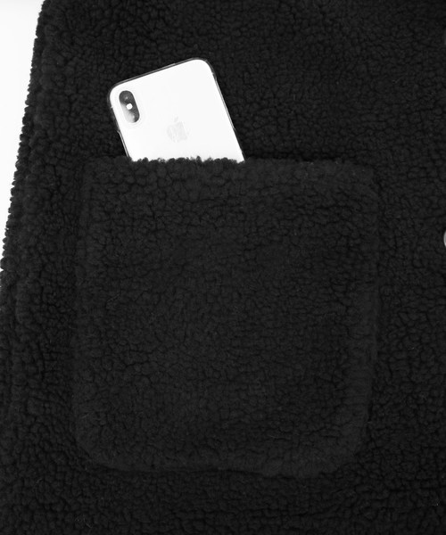 reca（レカ）の「ビッグシルエット モコモコボアチェスターコート（チェスターコート・レディース・ホワイト/ブラウン/ベージュ/ネイビー・M）」の15枚目の写真