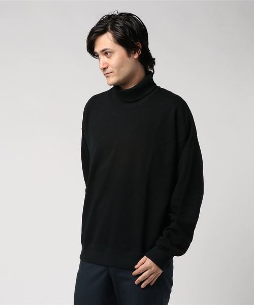 WEGO（ウィゴー）の「WEGO/タートルネックプルオーバースウェット（スウェット・メンズ・ホワイト/ブラック/ベージュ/ワイン・LARGE/SMALL/MEDIUM）」の20枚目の写真