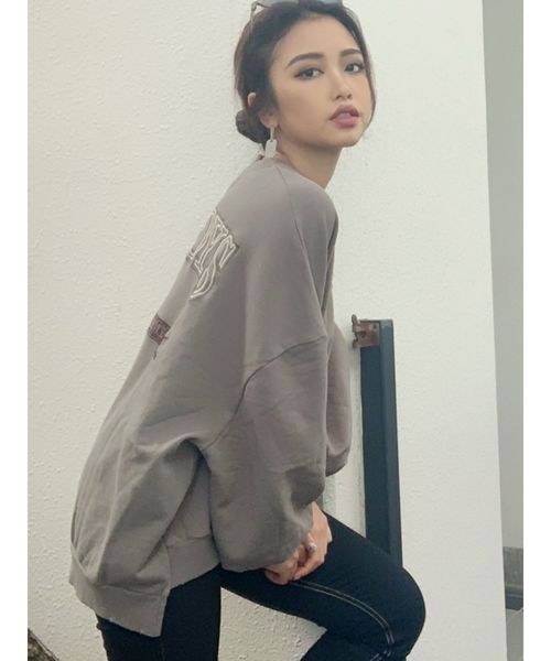 GYDA（ジェイダ）の「【ZOZO限定】WIDEBOYS スウェットプルオーバー（Tシャツ/カットソー・レディース・ネイビー/グレー/ベージュ/カーキ/ピンク・FREE）」の9枚目の写真