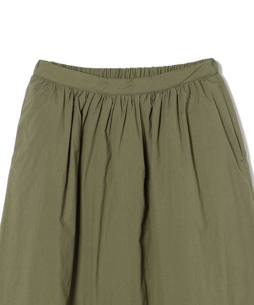 SHIPS Days(シップスデイズ)の「THOUSAND MILE:リバーシブルスカート(スカート・レディース・ブラック/オリーブ・ONE SIZE)」の15枚目の写真