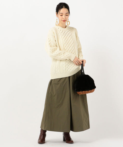 SHIPS Days(シップスデイズ)の「THOUSAND MILE:リバーシブルスカート(スカート・レディース・ブラック/オリーブ・ONE SIZE)」の3枚目の写真