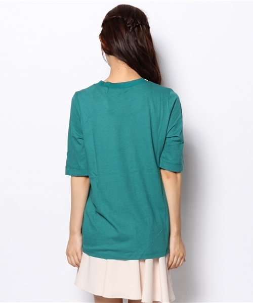 AVIE（アビィ）の「くちびるプリントTEE（Tシャツ/カットソー・レディース・オフホワイト/ライトグレー/グリーン・2）」の6枚目の写真